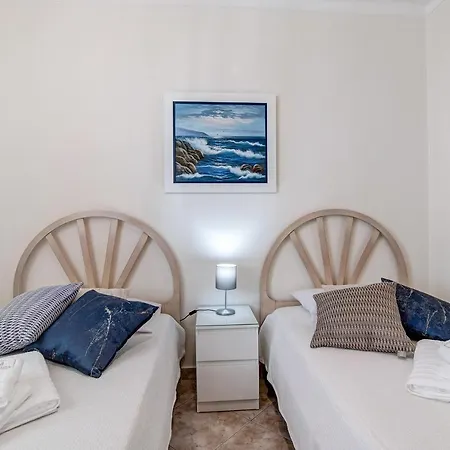Quarteira Apartment * Quarteira